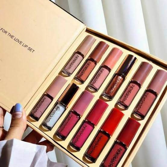 Crazy Girl “Thanks for the Love” Lip Gloss Set – 12 in 1 Multi-Shade Collection, Smooth & Non-Sticky Finish (3 ml Each)